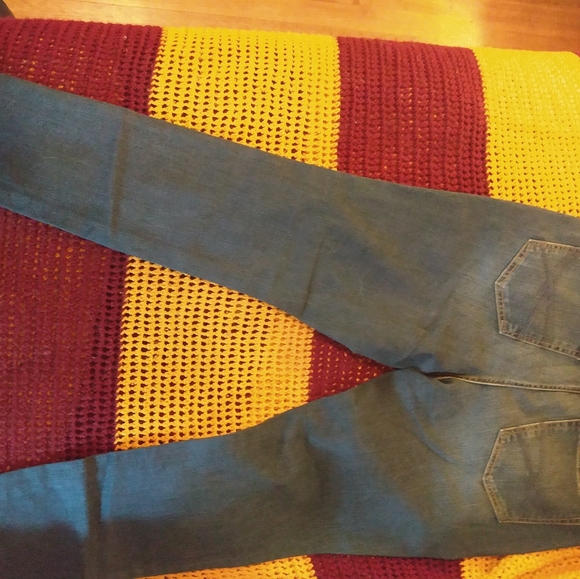 Jeans - Picture 3 of 3